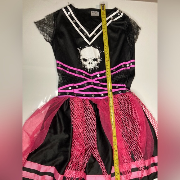 Scare squad cheerleader costume - Picture 12 of 16